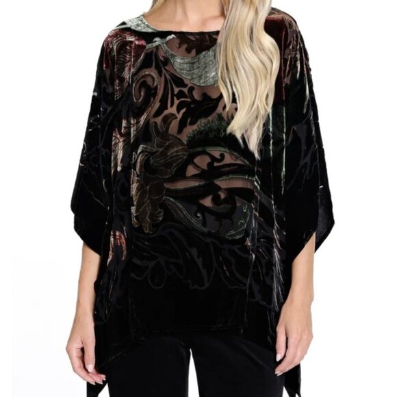 NWT John Mark Oversized Burnout Velvet Poncho - Picture 1 of 3
